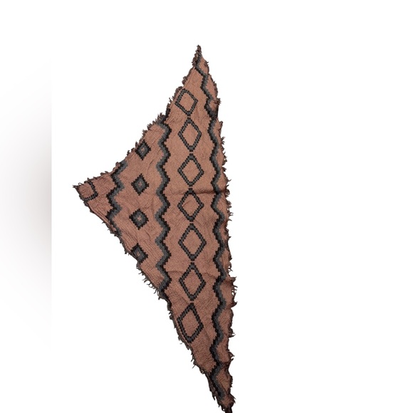 Artizia Wilfred Merino Wool Triangle Scarf - Brown - Picture 2 of 4